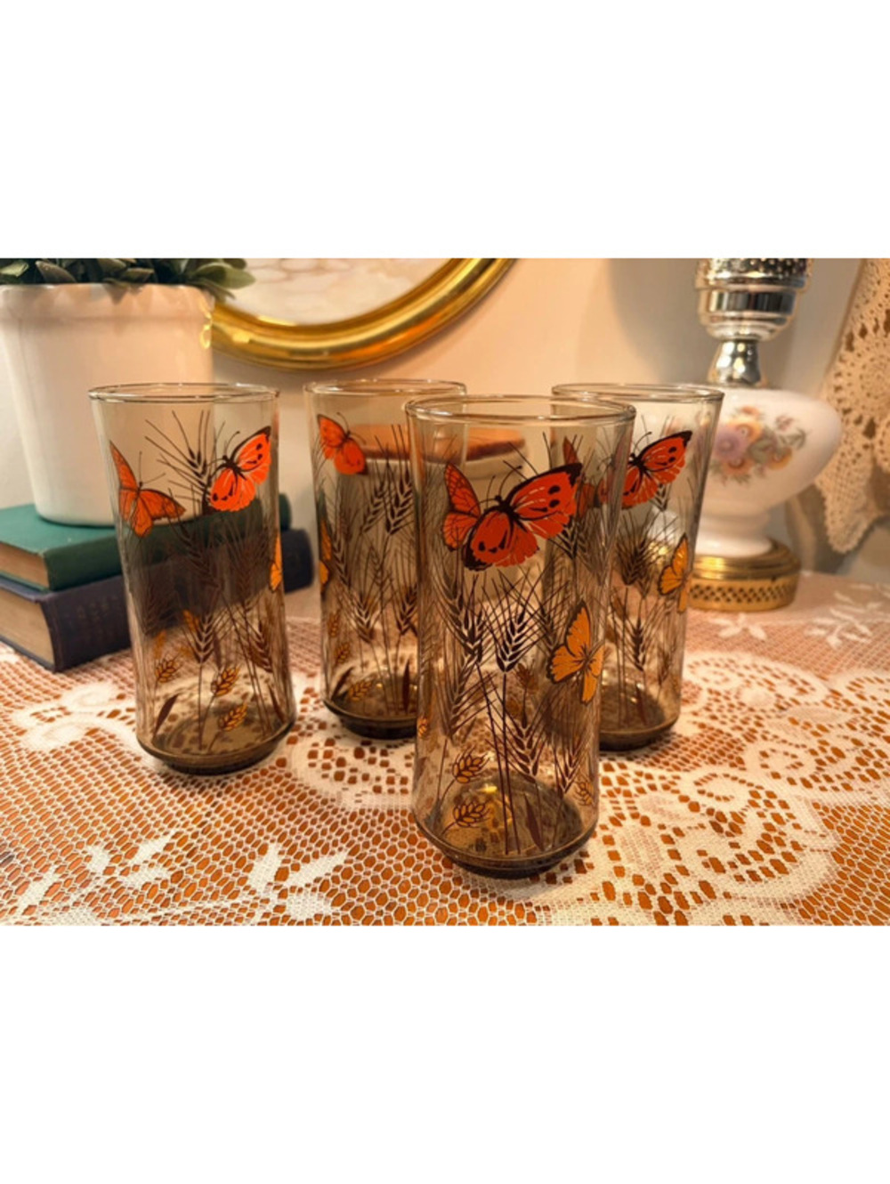 Vintage 1970s Orange Butterfly and Wheat Drinking Glasses – Set of 4